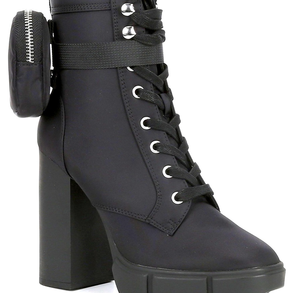 Brandon Steve Man boots really nice with the side pocket